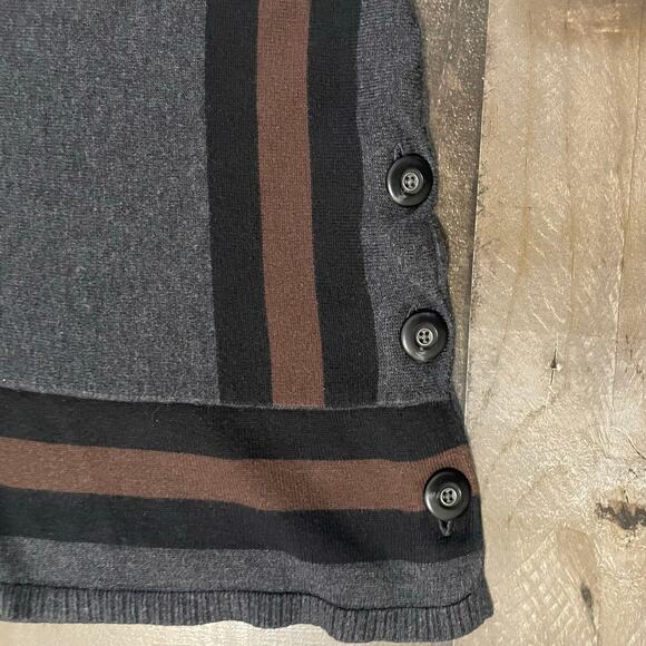 Hinge | Nordstrom Poncho Sweater Oversized V-Neck Boho Top Charcoal Brown XS / S - Picture 13 of 16